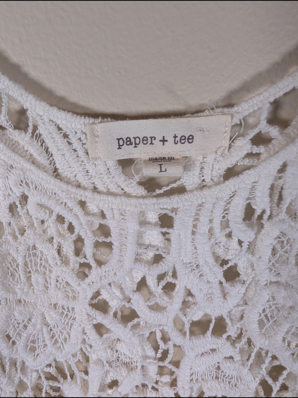 Paper + Tee White Crochet Lace Fringe Tank Top Women’s Large Boho Festival Sleev